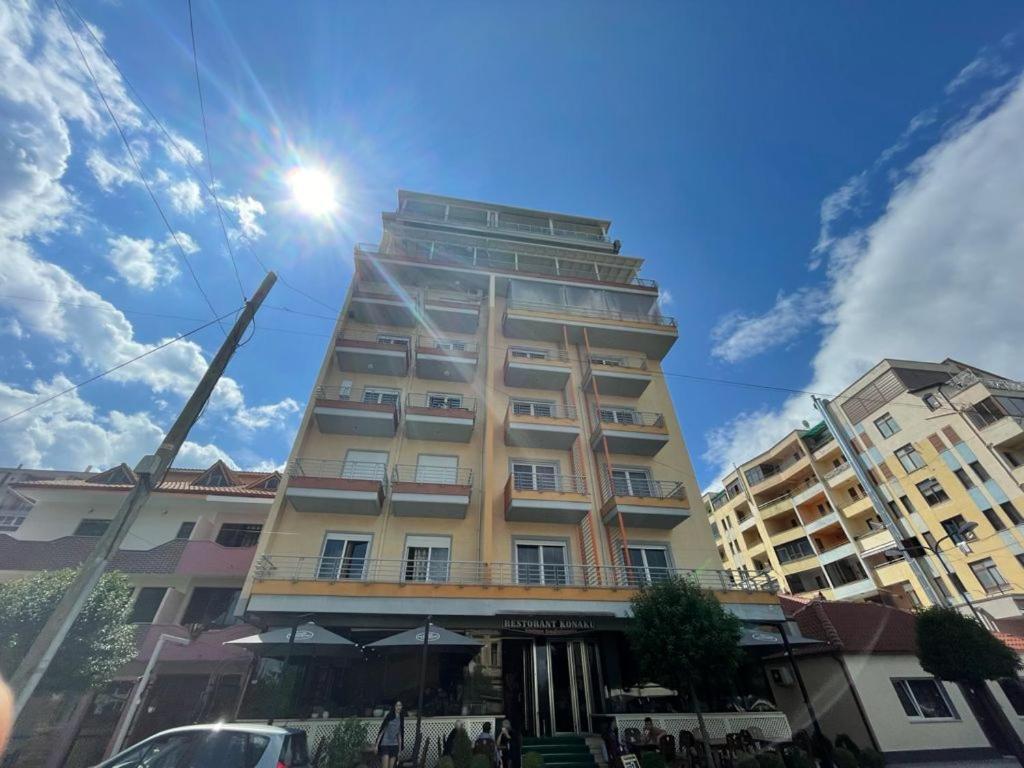 Kelvi'S Apartment Pogradec Exterior foto